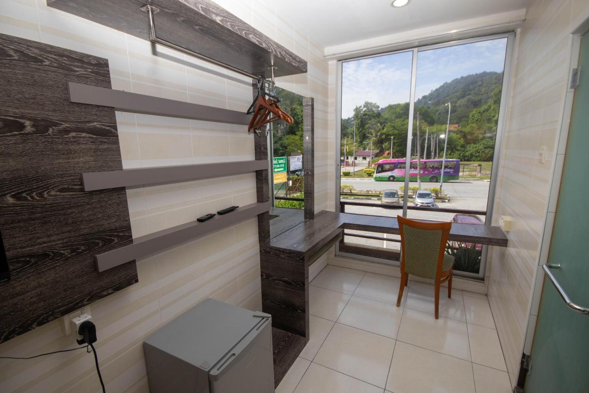 Jq Happy Lumut Hotel Екстер'єр фото